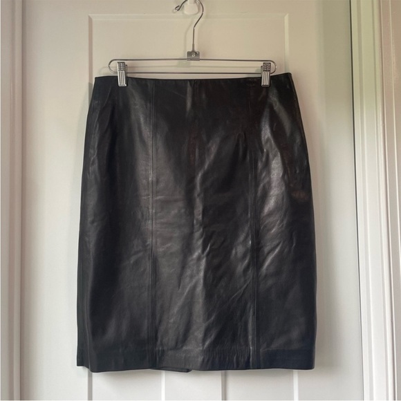 Talbots Black Leather Skirt Size 8 - Picture 2 of 9
